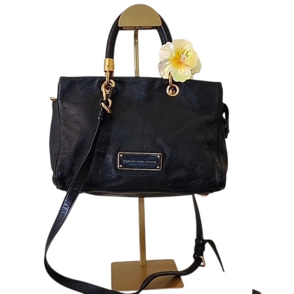Marc Jacobs Handbags - Marc Jacobs Y2K Bag Too Hot to Handle Leather Satchel Black  Bag